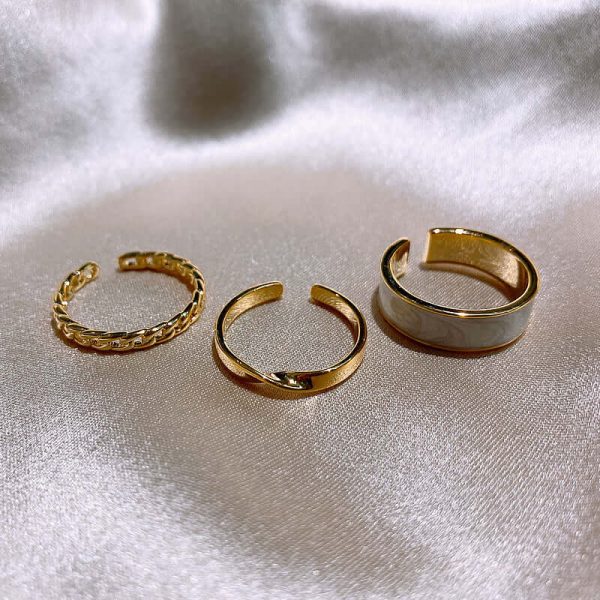 Drop Glaze Circle Rings Set